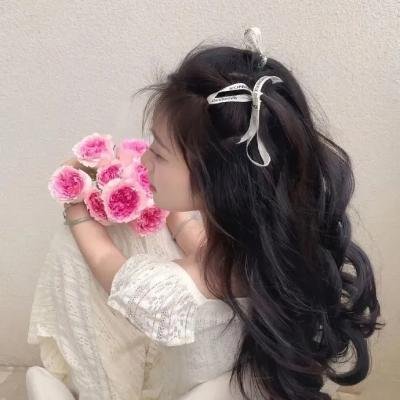 潜伏